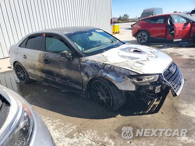 Czwarte zdjęcie samochodu z boku: 2018 AUDI A3 PREMIUM VIN:WAUAUGFFXJ1041760 - miniatura