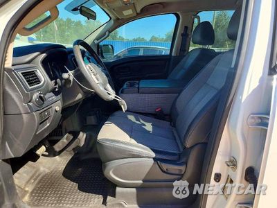 Zdjęcie 7 z 12 samochodu: 2019 NISSAN TITAN XD S VIN:1N6BA1F32KN519048 - miniatura