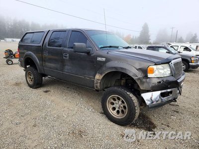 Czwarte zdjęcie samochodu z boku: 2005 FORD F150 SUPERCREW VIN:1FTPW14575FA11431 - miniatura