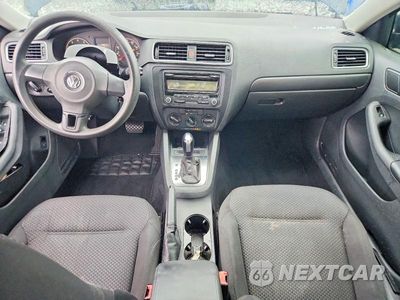 Zdjęcie 8 z 12 samochodu: 2014 VOLKSWAGEN JETTA BASE VIN:3VW2K7AJ4EM355466 - miniatura