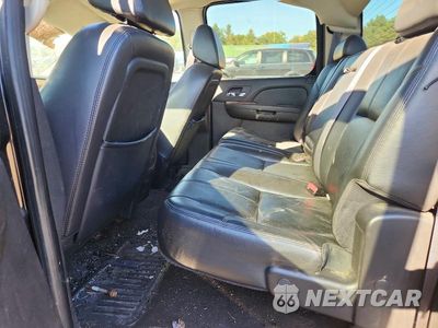 Zdjęcie 10 z 13 samochodu: 2008 CHEVROLET SILVERADO K2500 HEAVY DUTY VIN:1GCHK23678F107743 - miniatura