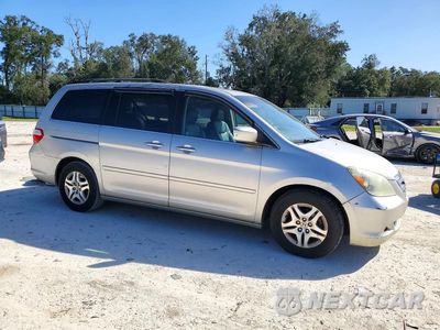 Czwarte zdjęcie samochodu z boku: 2006 HONDA ODYSSEY EXL VIN:5FNRL38676B404769 - miniatura
