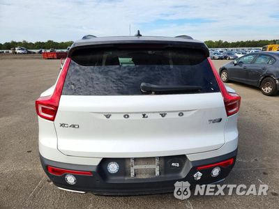 Zdjęcie 6 z 14 samochodu: 2020 VOLVO XC40 T5 R-DESIGN VIN:YV4162UM4L2174896 - miniatura