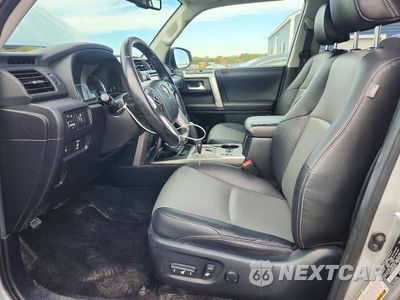 Zdjęcie 7 z 13 samochodu: 2016 TOYOTA 4RUNNER SR5 PREMIUM VIN:JTEBU5JR3G5360704 - miniatura