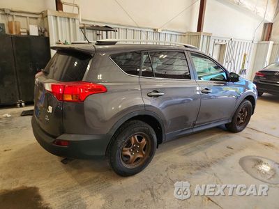Trzecie zdjęcie samochodu z tyłu: 2014 TOYOTA RAV4 LE VIN:2T3BFREV3EW196356 - miniatura
