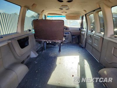 Zdjęcie 10 z 14 samochodu: 2008 FORD ECONOLINE E150 WAGON VIN:1FMNE11L98DA86530 - miniatura