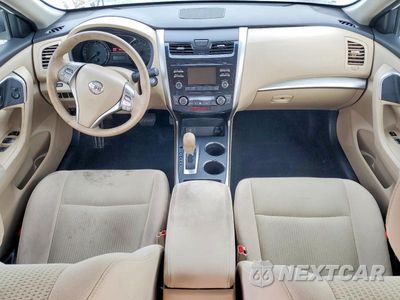Zdjęcie 8 z 12 samochodu: 2015 NISSAN ALTIMA 2.5 SV VIN:1N4AL3AP2FC122056 - miniatura