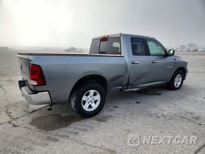 Trzecie zdjęcie samochodu z tyłu: 2010 DODGE RAM 1500 VIN:1D7RB1GP8AS234229 - miniatura