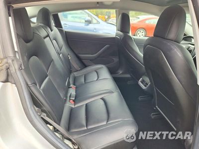 Zdjęcie 10 z 13 samochodu: 2018 TESLA MODEL 3 VIN:5YJ3E1EA2JF016564 - miniatura