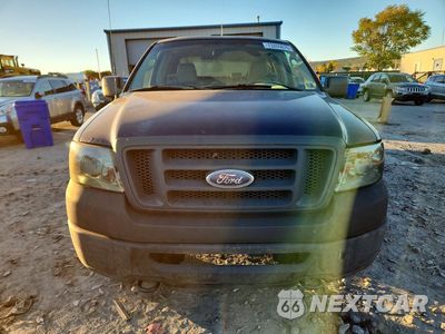 Piąte zdjęcie samochodu w środku: 2007 FORD F150 VIN:1FTVX14547NA36641 - miniatura