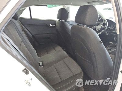 Zdjęcie 10 z 13 samochodu: 2021 KIA RIO S VIN:3KPA24AD5ME377914 - miniatura