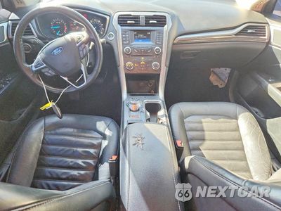 Zdjęcie 8 z 12 samochodu: 2017 FORD FUSION SE VIN:3FA6P0H94HR112584 - miniatura