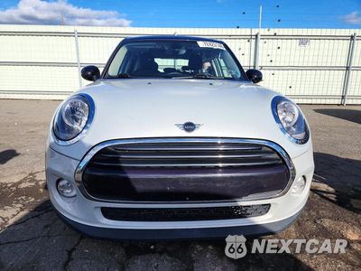 Piąte zdjęcie samochodu w środku: 2019 MINI COOPER VIN:WMWXU1C50K2L24439 - miniatura