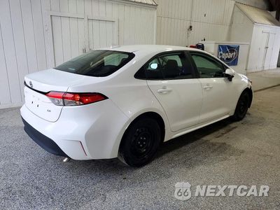 Trzecie zdjęcie samochodu z tyłu: 2025 TOYOTA COROLLA LE VIN:5YFB4MDE5SP318747 - miniatura