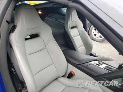 Zdjęcie 10 z 12 samochodu: 2018 CHEVROLET CORVETTE STINGRAY 1LT VIN:1G1YB2D76J5105526 - miniatura