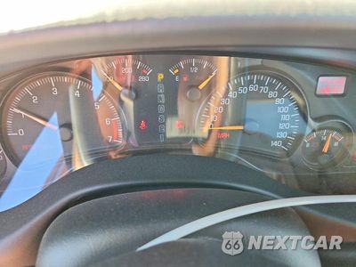 Zdjęcie 9 z 12 samochodu: 2002 PONTIAC BONNEVILLE SLE VIN:1G2HY54K724188004 - miniatura