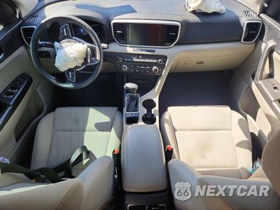 Zdjęcie 8 z 12 samochodu: 2021 KIA SPORTAGE 4D 4X2 LX VIN:KNDPM3AC0M7859700 - miniatura