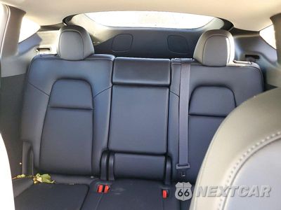 Zdjęcie 10 z 14 samochodu: 2023 TESLA MODEL Y VIN:7SAYGDED7PF934852 - miniatura
