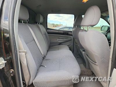 Zdjęcie 10 z 12 samochodu: 2011 TOYOTA TACOMA V6 VIN:3TMLU4EN4BM058836 - miniatura