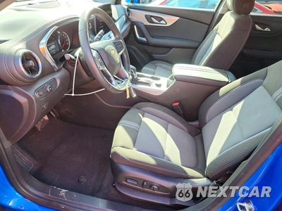 Zdjęcie 7 z 14 samochodu: 2026 CHEVROLET BLAZER 2LT VIN:3GNKBHR42TS142362 - miniatura