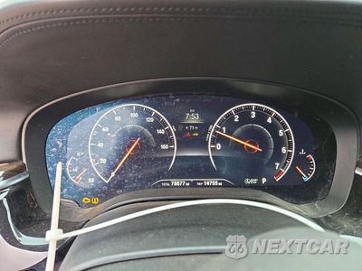Zdjęcie 9 z 12 samochodu: 2019 BMW 540 XI VIN:WBAJE7C5XKWW14945 - miniatura