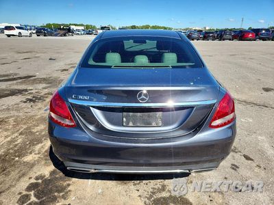 Zdjęcie 6 z 12 samochodu: 2015 MERCEDES-BENZ C 300 VIN:55SWF4JB0FU076424 - miniatura