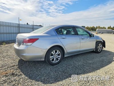 Trzecie zdjęcie samochodu z tyłu: 2008 HONDA ACCORD VIN:1HGCP26458A131043 - miniatura