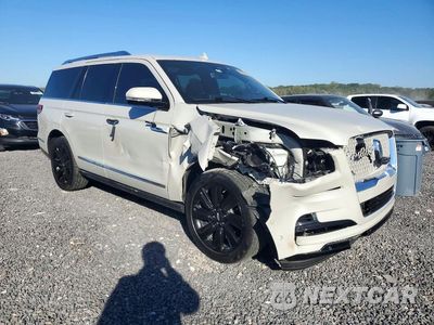 Czwarte zdjęcie samochodu z boku: 2022 LINCOLN NAVIGATOR RESERVE VIN:5LMJJ2LT9NEL11822 - miniatura
