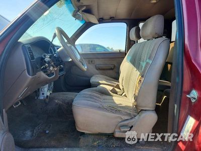 Zdjęcie 7 z 12 samochodu: 1996 TOYOTA TACOMA BASE VIN:4TAVL52N7TZ135815 - miniatura