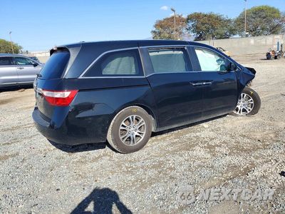 Trzecie zdjęcie samochodu z tyłu: 2013 HONDA ODYSSEY EXL VIN:5FNRL5H63DB061001 - miniatura