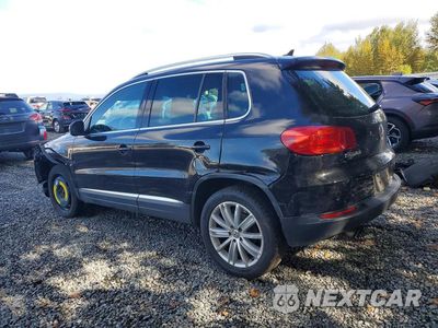 Drugie zdjęcie samochodu z przodu: 2013 VOLKSWAGEN TIGUAN S VIN:WVGBV7AX3DW540312 - miniatura