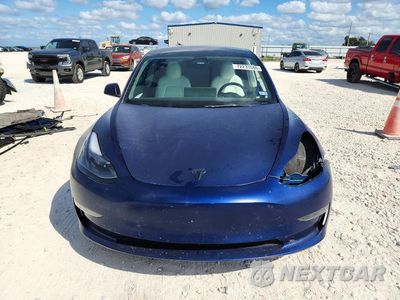 Piąte zdjęcie samochodu w środku: 2022 TESLA MODEL 3 VIN:5YJ3E1EB3NF344719 - miniatura