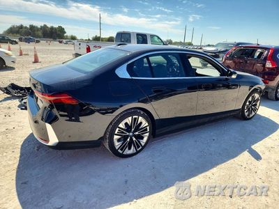Trzecie zdjęcie samochodu z tyłu: 2024 BMW I5 EDRIVE 40 VIN:WBY33FK02RCR34465 - miniatura