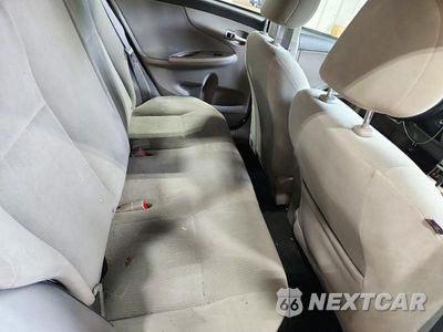 Zdjęcie 10 z 12 samochodu: 2011 TOYOTA COROLLA LE VIN:2T1BU4EE2BC643175 - miniatura