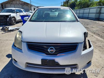 Piąte zdjęcie samochodu w środku: 2011 NISSAN SENTRA 2.0 VIN:3N1AB6AP5BL689863 - miniatura