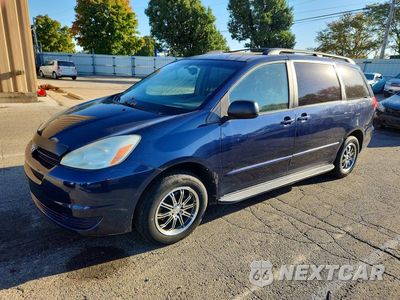 2004 TOYOTA SIENNA LE 8 PASSENGER 5TDZA23C74S040276 - główne zdjęcie licytacji z USA - miniatura