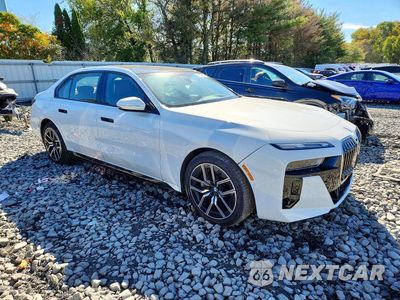 Czwarte zdjęcie samochodu z boku: 2024 BMW 760 XI VIN:WBA33EJ0XRCS42741 - miniatura