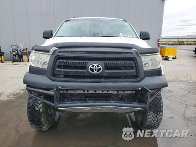 Piąte zdjęcie samochodu w środku: 2013 TOYOTA TUNDRA DOUBLE CAB SR5 VIN:5TFRY5F18DX146074 - miniatura
