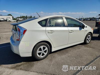 Trzecie zdjęcie samochodu z tyłu: 2015 TOYOTA PRIUS TWO VIN:JTDKN3DU7F0450892 - miniatura