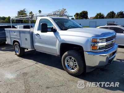Czwarte zdjęcie samochodu z boku: 2018 CHEVROLET SILVERADO C2500 HEAVY DUTY VIN:1GB0CUEG9JZ281012 - miniatura