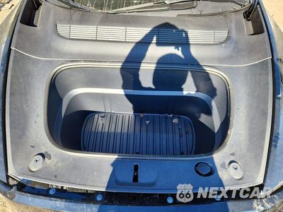 Zdjęcie 11 z 13 samochodu: 2026 TESLA MODEL Y VIN:7SAYGDEEXTA700351 - miniatura