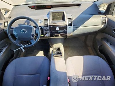 Zdjęcie 8 z 12 samochodu: 2007 TOYOTA PRIUS BASE VIN:JTDKB20UX77631129 - miniatura