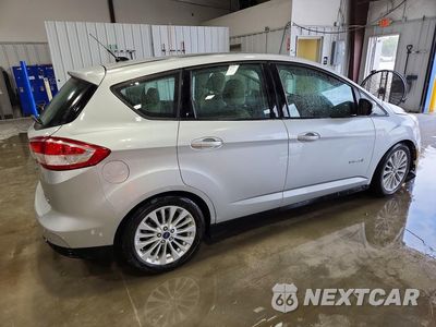 Trzecie zdjęcie samochodu z tyłu: 2017 FORD C-MAX SE VIN:1FADP5AU4HL118483 - miniatura