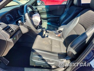 Zdjęcie 7 z 12 samochodu: 2016 HONDA ACCORD SPORT VIN:1HGCR2F53GA246824 - miniatura