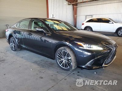 Czwarte zdjęcie samochodu z boku: 2024 LEXUS ES 300H BASE VIN:58ADA1C14RU044179 - miniatura