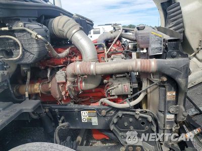 Zdjęcie 10 z 13 samochodu: 2019 KENWORTH T680 SEMI TRUCK VIN:1XKYA48X6KJ297320 - miniatura