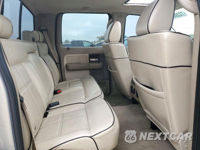 Zdjęcie 10 z 12 samochodu: 2006 LINCOLN MARK LT VIN:5LTPW16586FJ12456 - miniatura