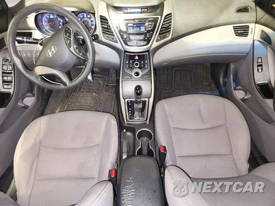 Zdjęcie 8 z 12 samochodu: 2014 HYUNDAI ELANTRA SE VIN:5NPDH4AE5EH499769 - miniatura