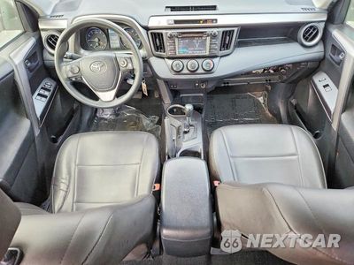Zdjęcie 8 z 13 samochodu: 2017 TOYOTA RAV4 LE VIN:JTMBFREVXHD207371 - miniatura