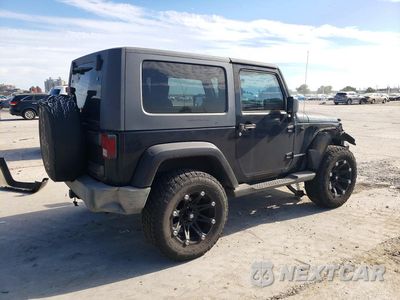 Trzecie zdjęcie samochodu z tyłu: 2007 JEEP WRANGLER SAHARA VIN:1J4FA54107L179506 - miniatura